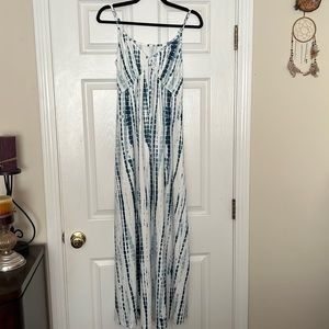 Women’s Maxi Dress